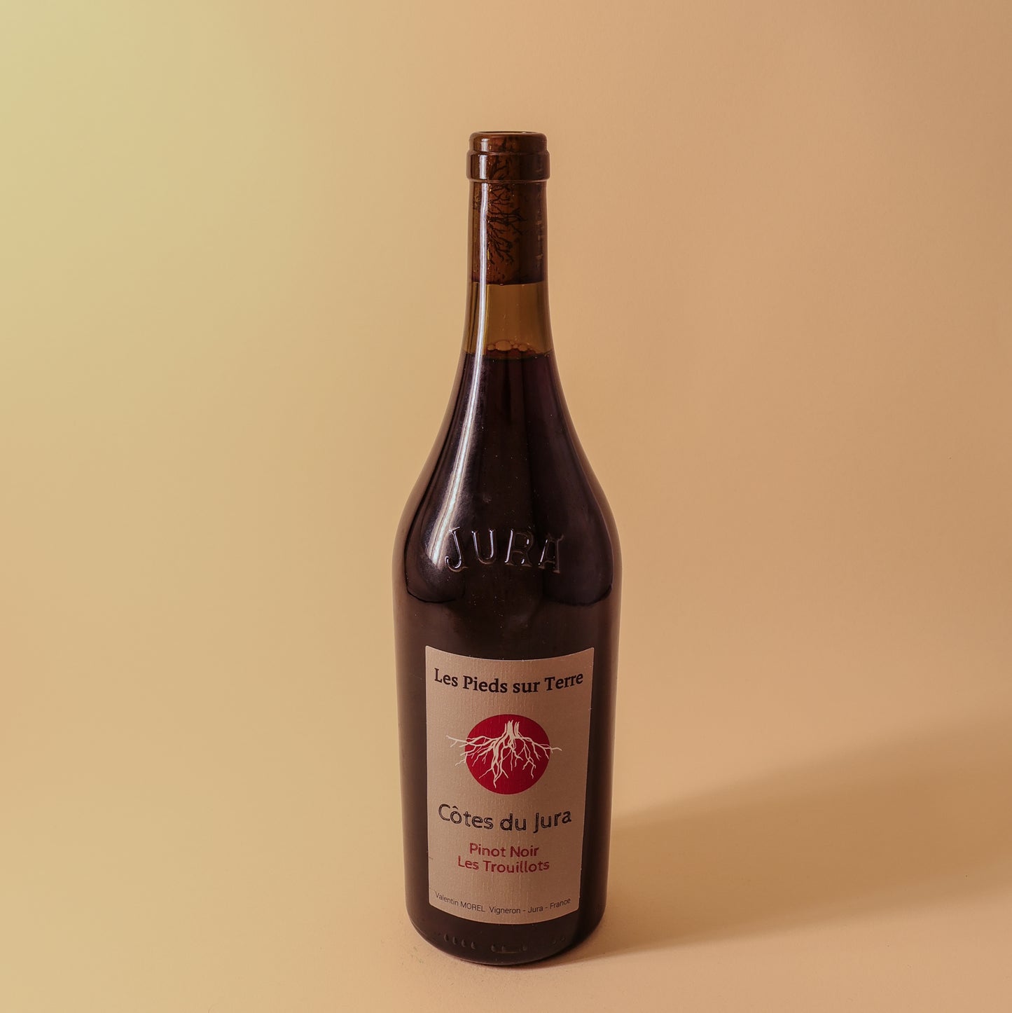 2022 Valentin Morel, Cotes du Jura, Les Pieds sur Terre, Pinot Noir, Les Trouillots