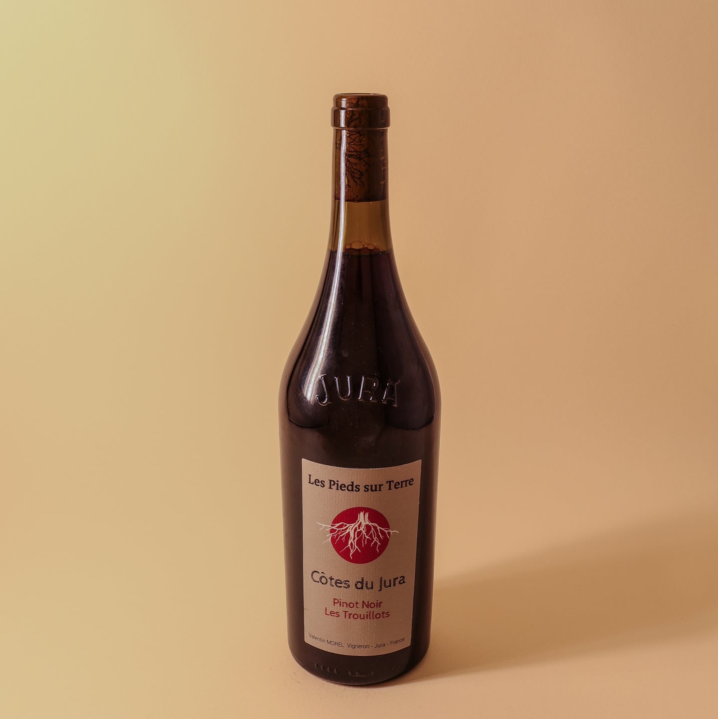 2022 Valentin Morel, Cotes du Jura, Les Pieds sur Terre, Pinot Noir, Les Trouillots