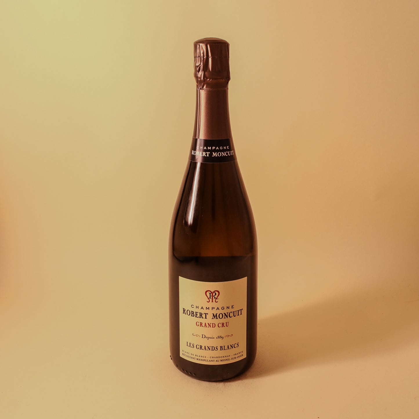 Robert Moncuit, Champagne, Le Mesnil-sur-Oger Grand Cru, Le Grands Blancs Extra Brut (Disg. 7/24)